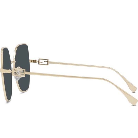 ✨Host Pick✨Fendi Baguette 59mm Butterfly Sunglasses - Picture 6 of 11